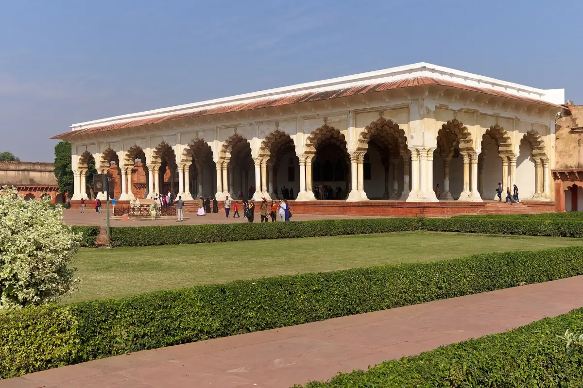 Colonnaded white Diwan-i-Am hall of public audience seen across the lawn